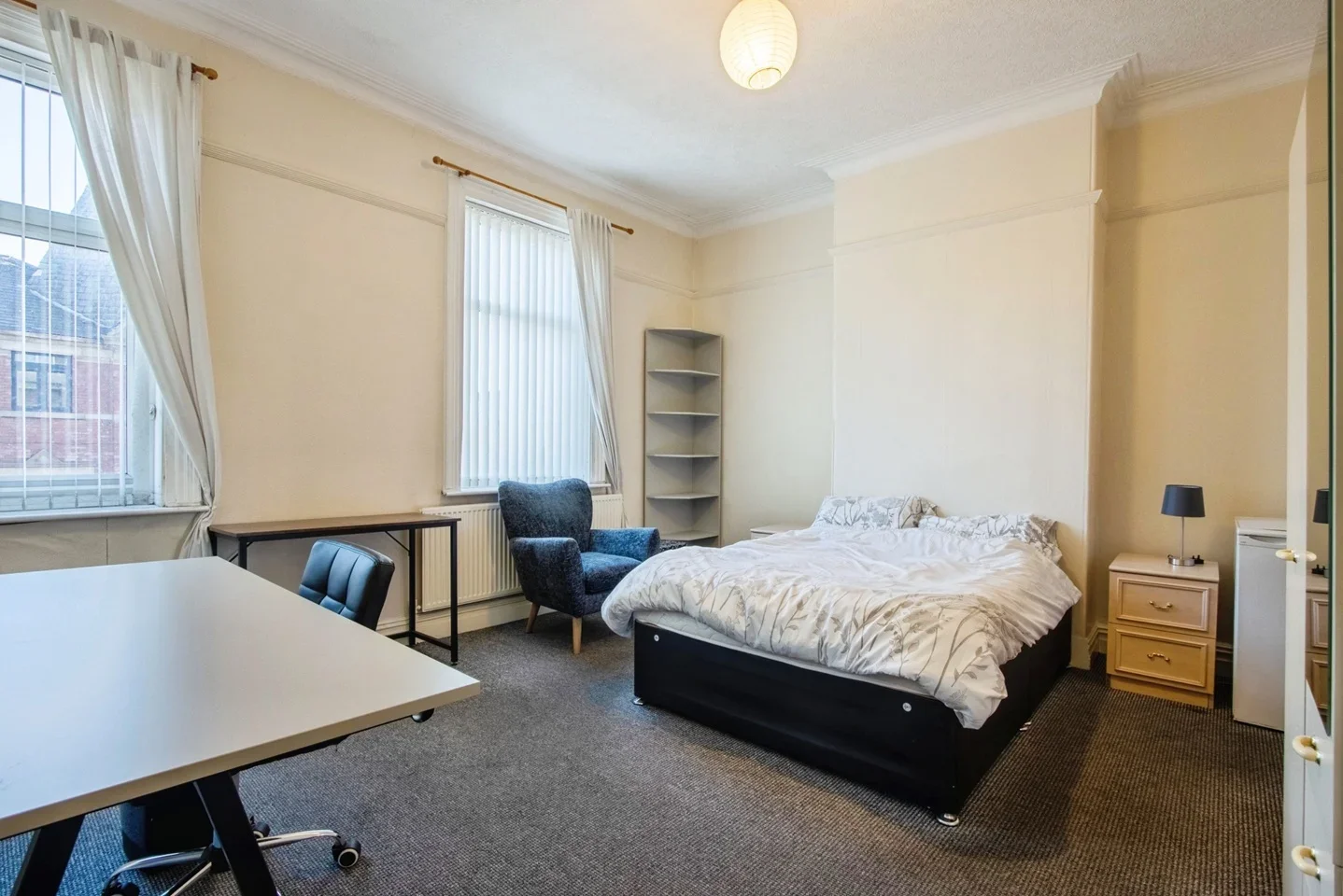 Room Peterson Road in Wakefield