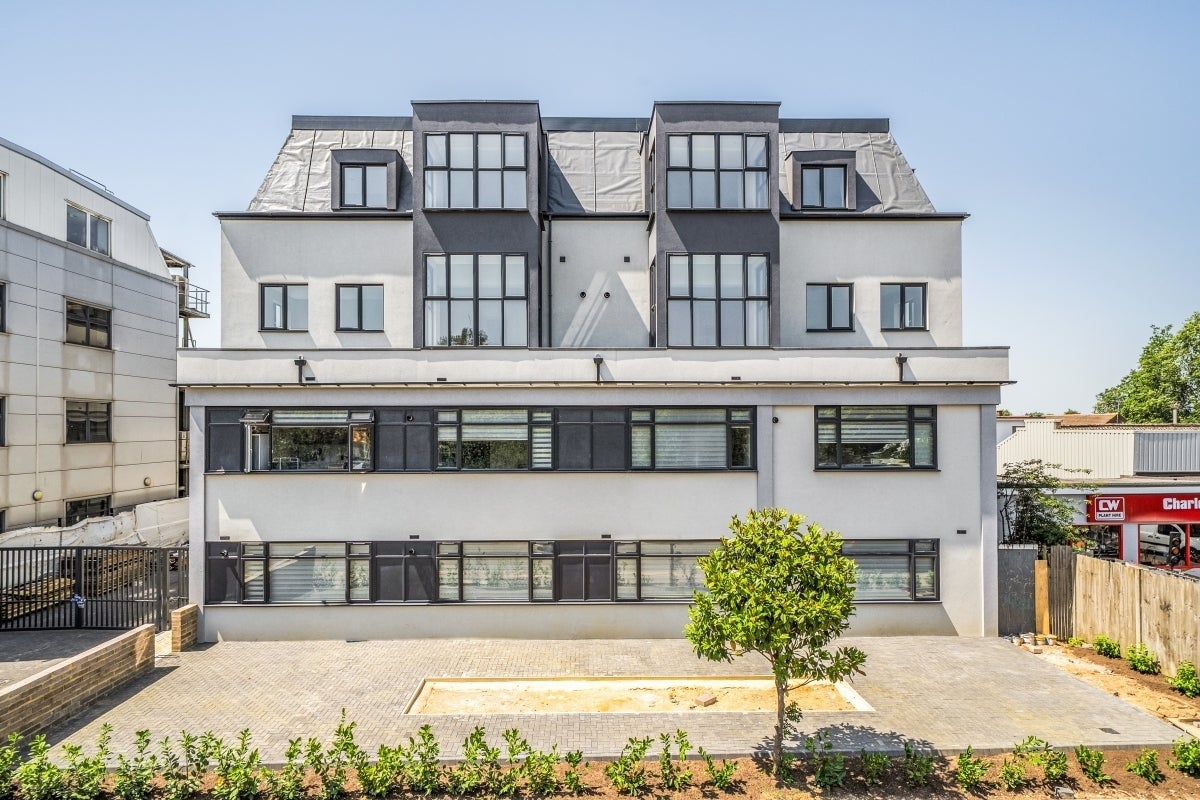 Flat Wansford Park in Hertsmere