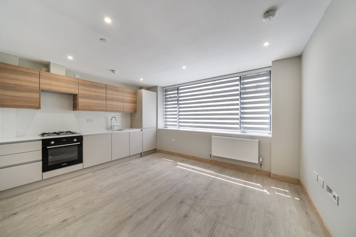 Flat Wansford Park in Hertsmere