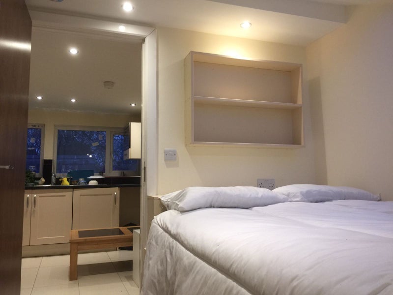 Room Manley Road in Manchester