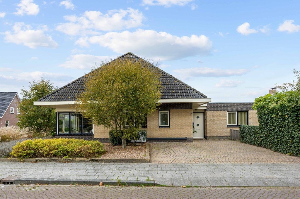 Huis Valeriaan 30 in Marum