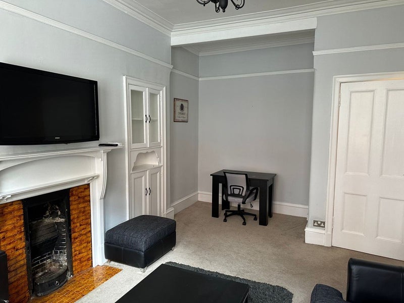 Room Nairn Street in Glasgow