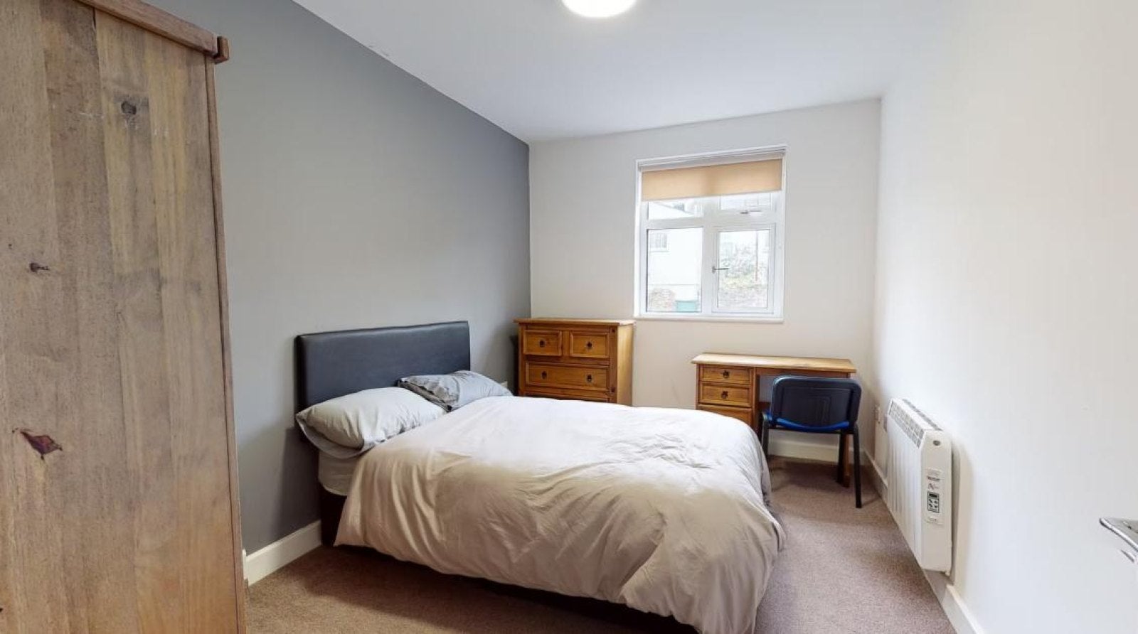 Flat Lipson Road in Plymouth