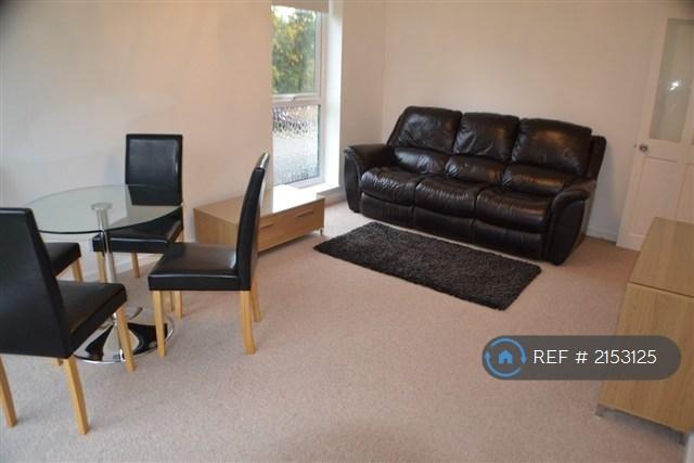 Flat Meadow Court in Manchester