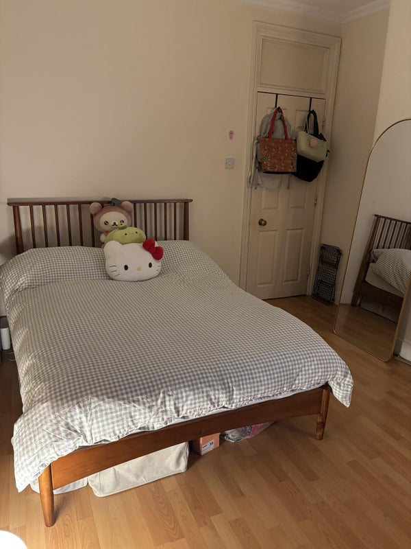 Room Gilbert Street in City of Westminster