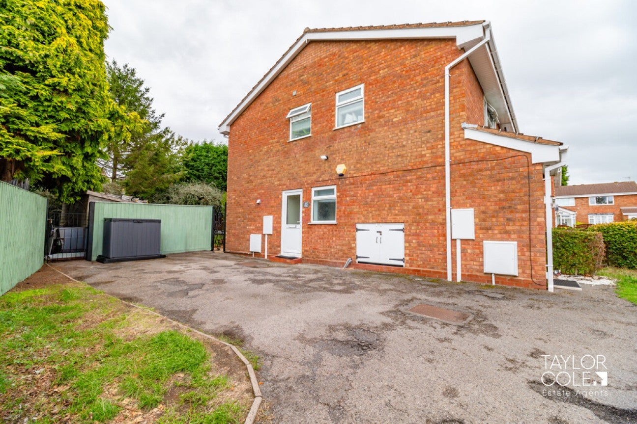 Flat Malham Road in Tamworth