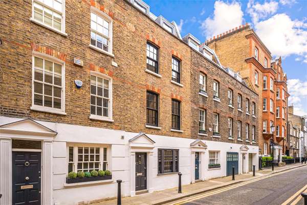 House Dukes Lane in Greater London