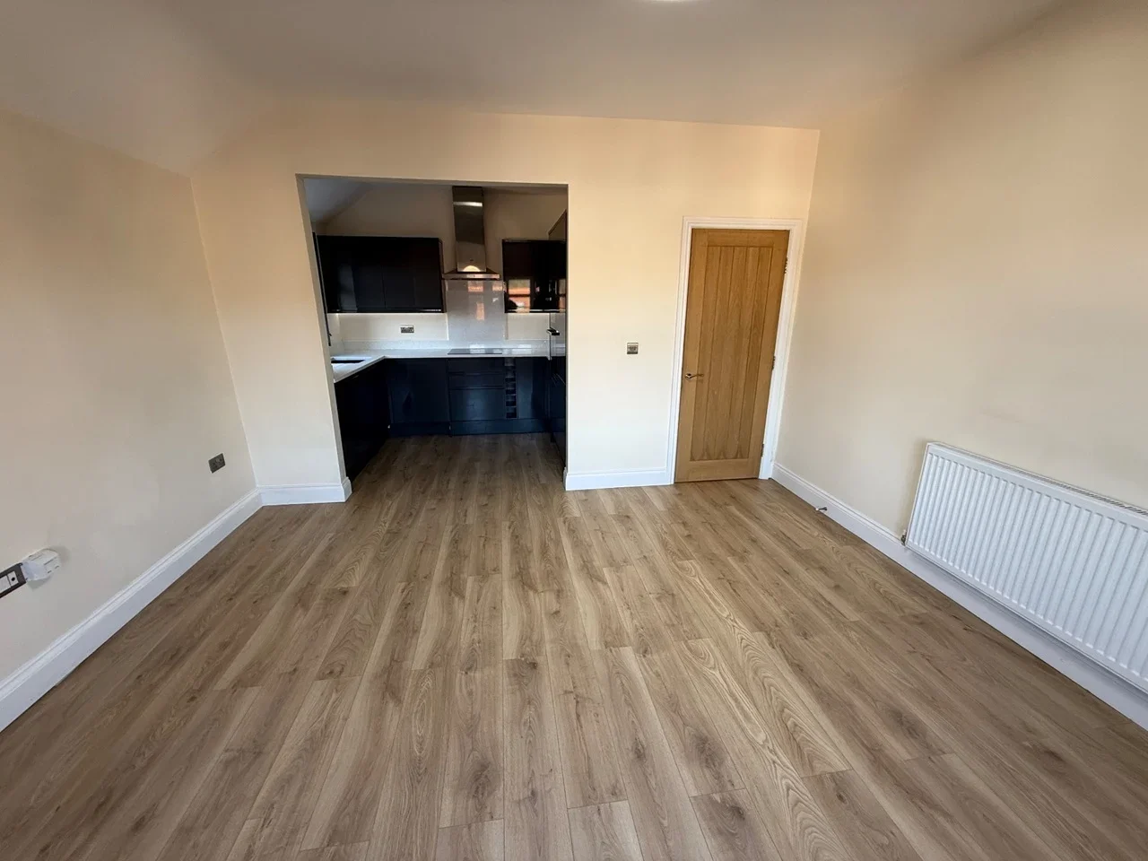 Flat Fairdene Road in Greater London