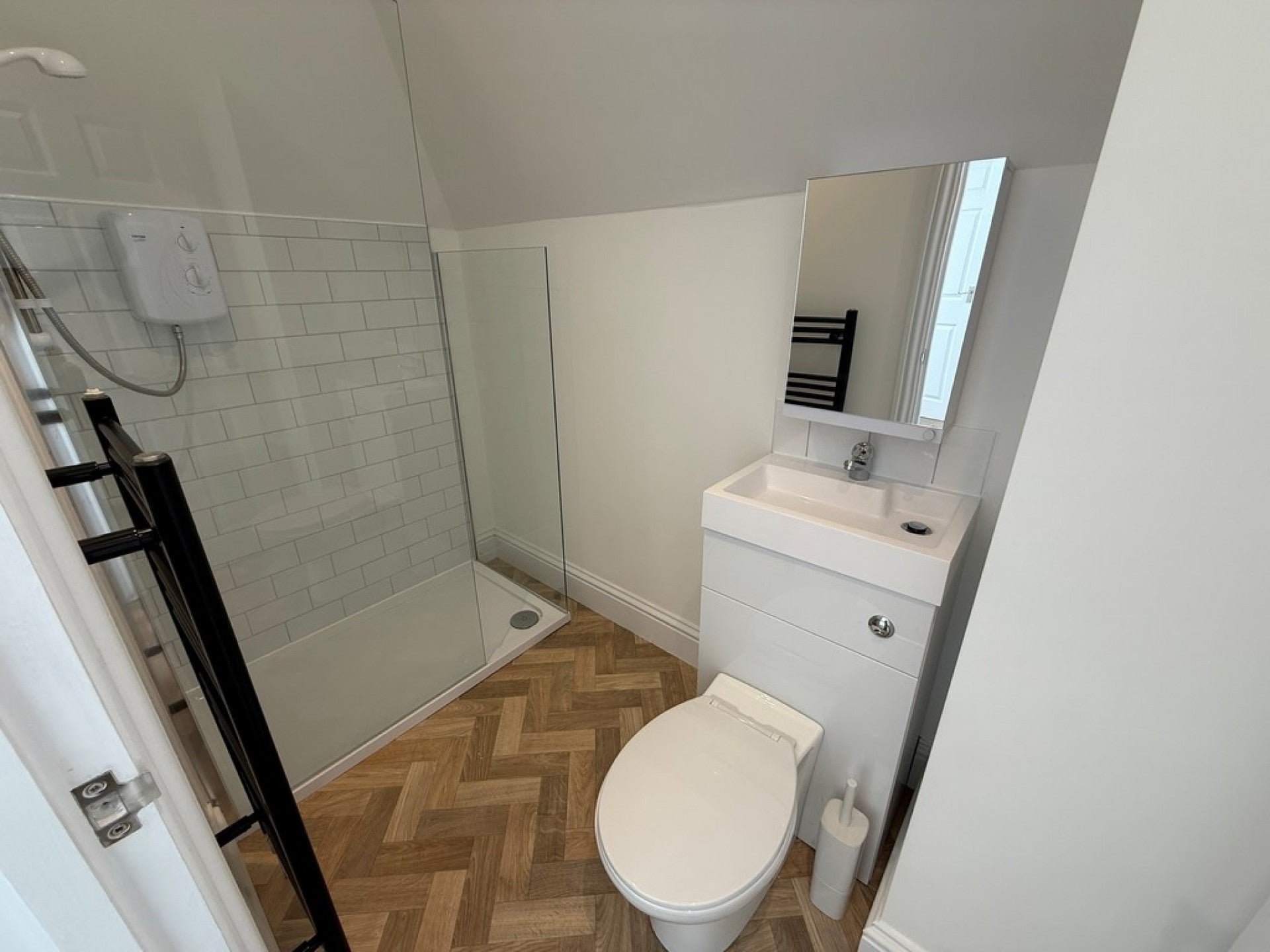 Room Berriedale Close in Adur