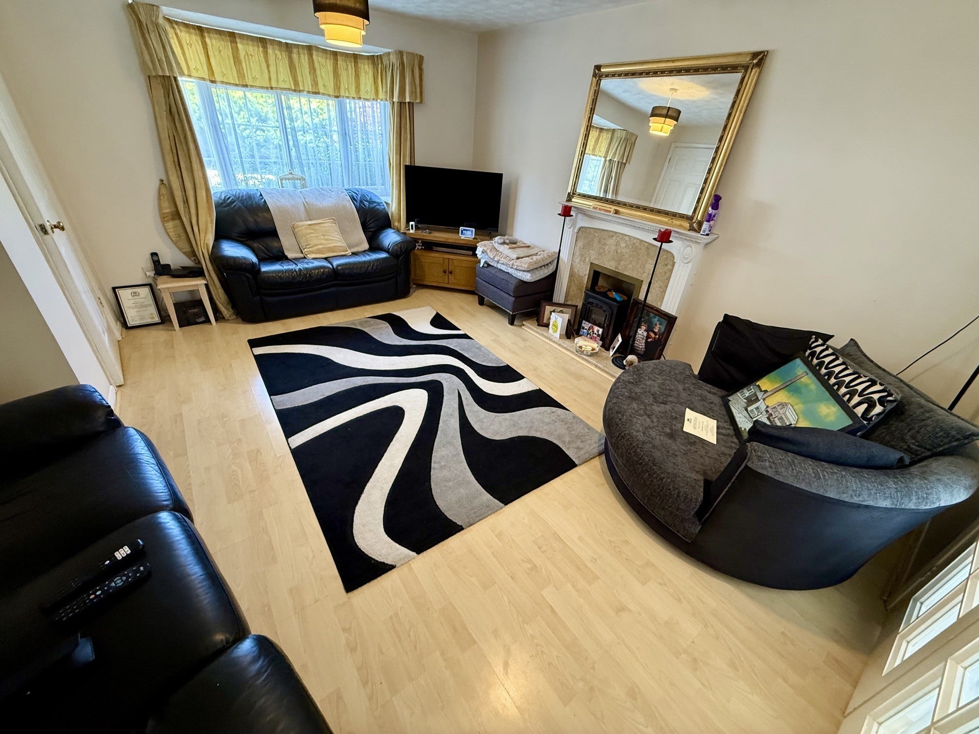 House Tennyson Avenue in Houghton Regis