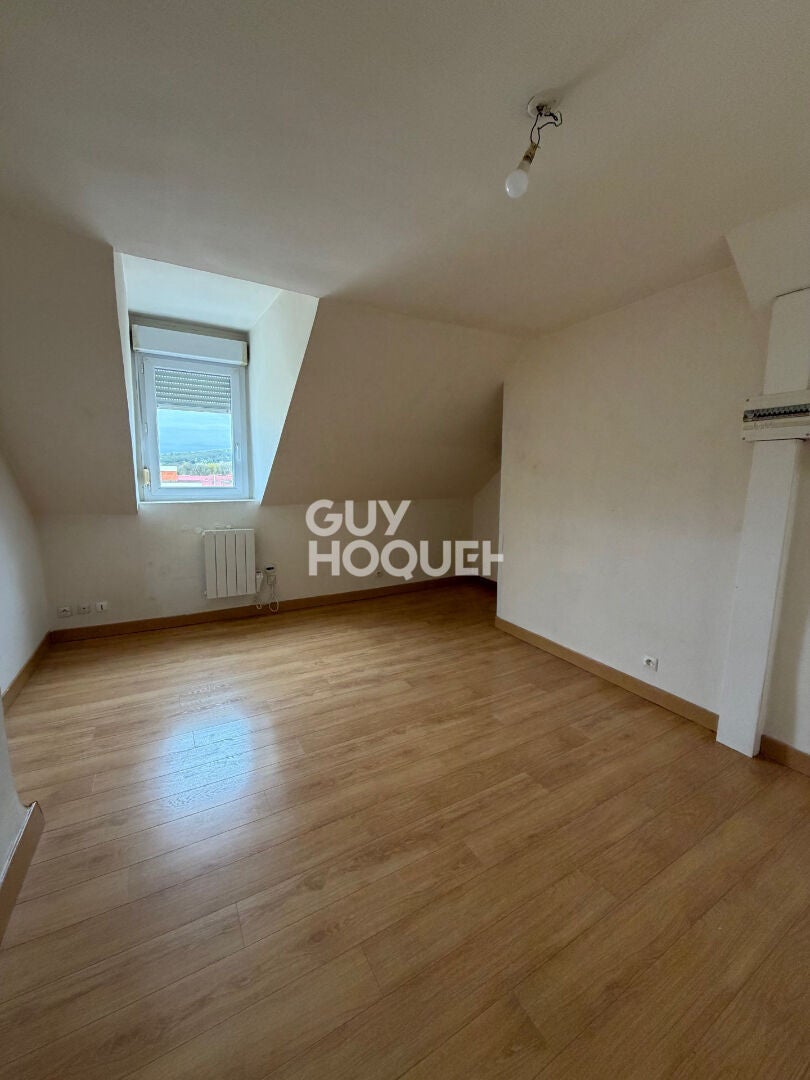Flat Impasse de la Gare in Saint-Aubin-lès-Elbeuf