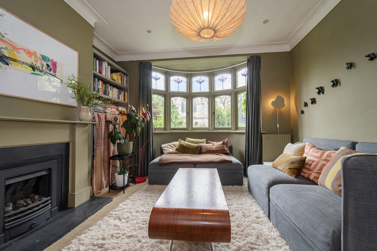 House Chetwynd Road in Greater London