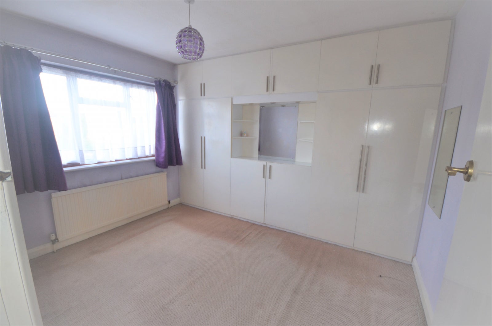 House Headley Drive in Greater London