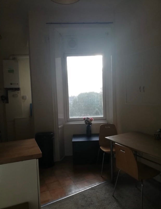 Room Polwarth Gardens in City of Edinburgh