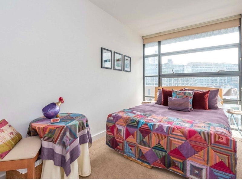Room Jerome Street in Greater London