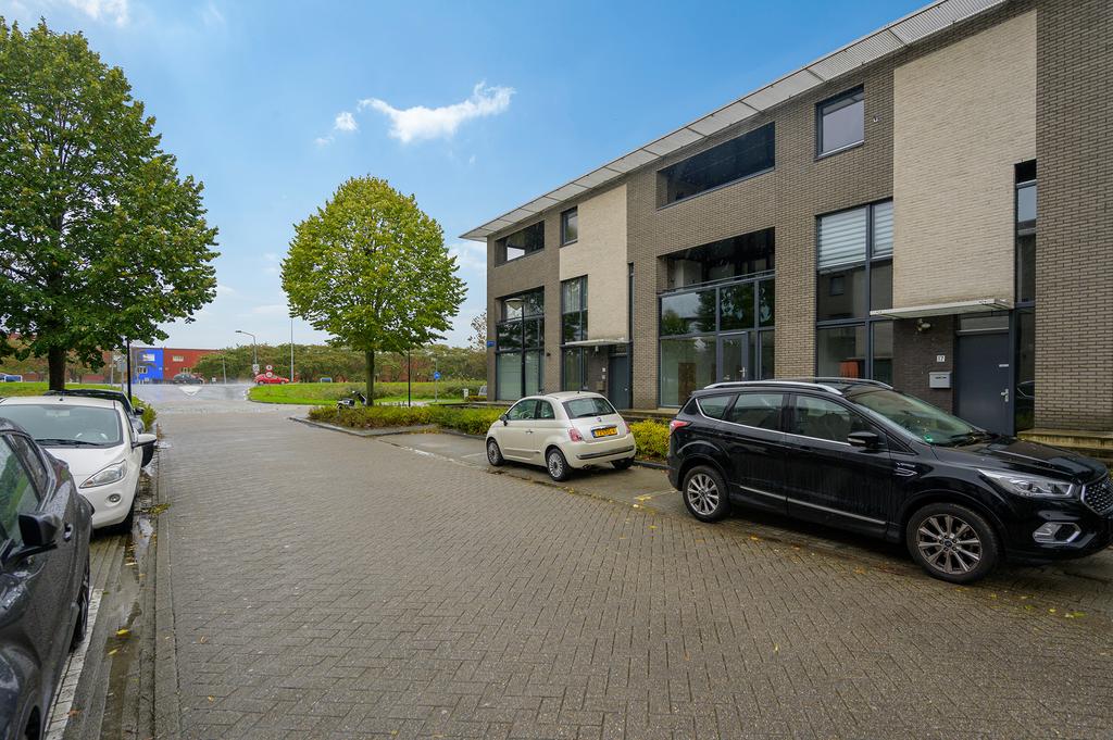 Appartement Azorenweg 11 in Almere