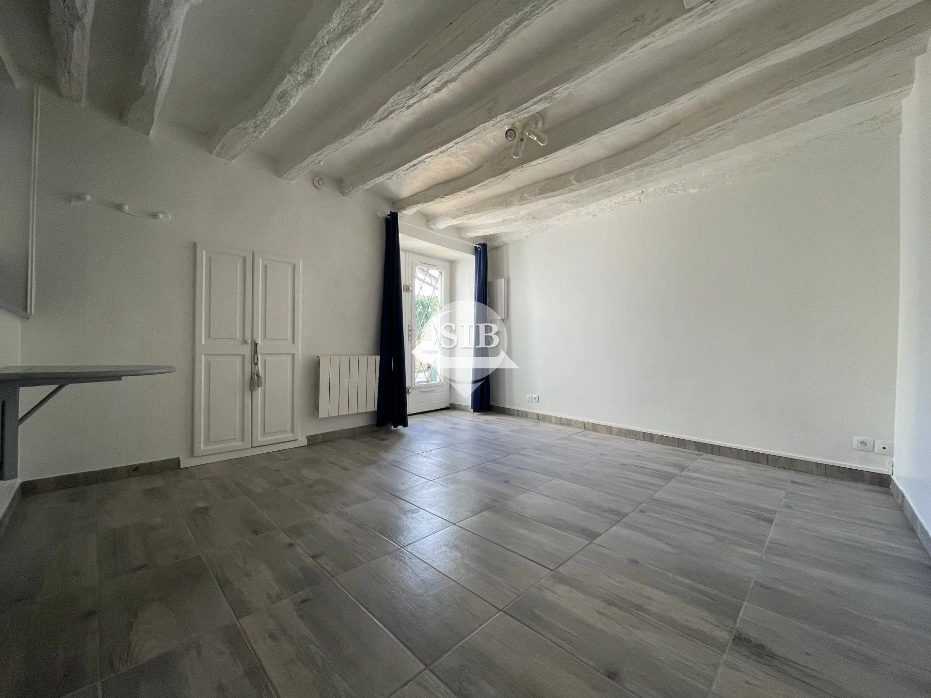 Flat Avenue Sadi Carnot in Saulx-les-Chartreux