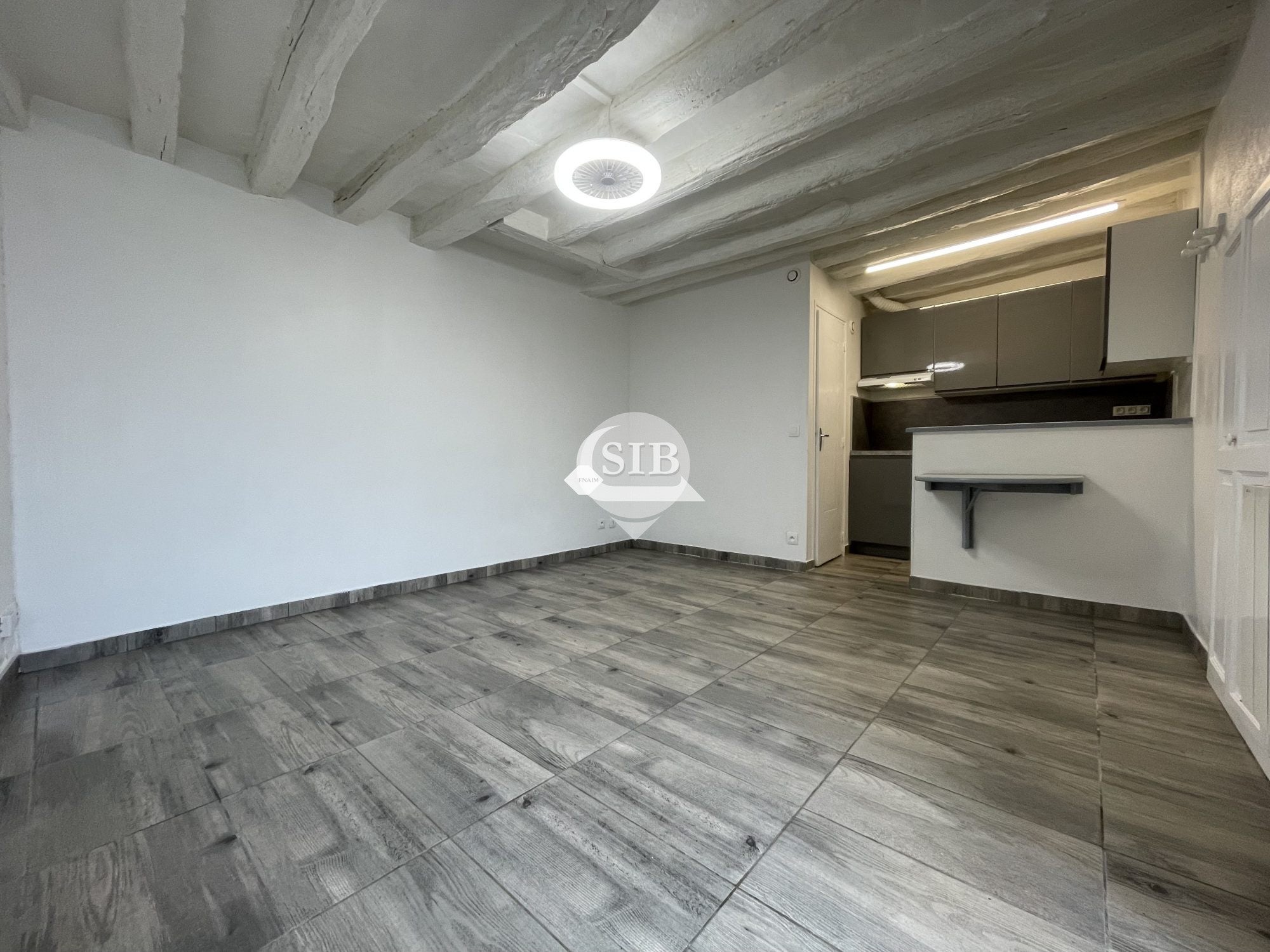 Appartement Chemin du Bois des Vallées à La Ville-du-Bois