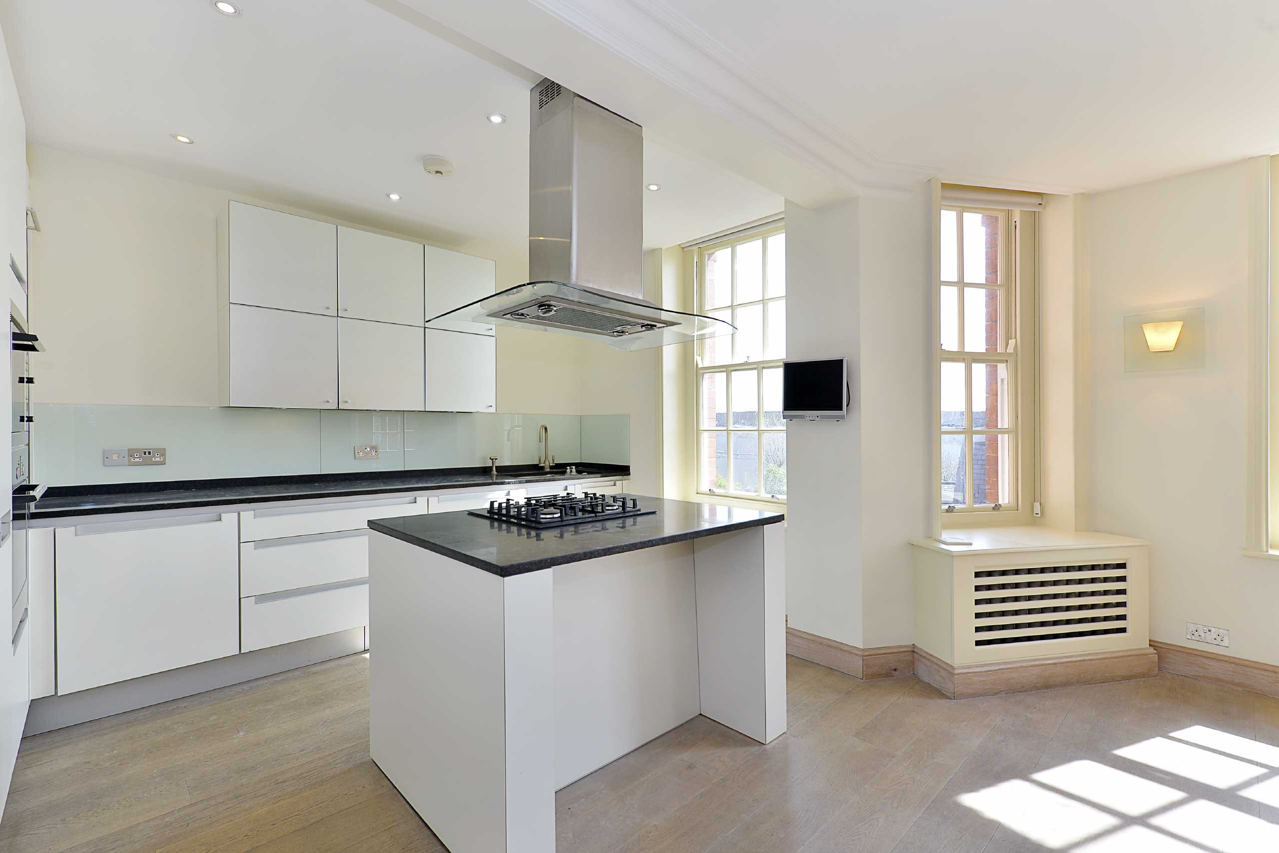 Flat St John's Wood Road in City of Westminster