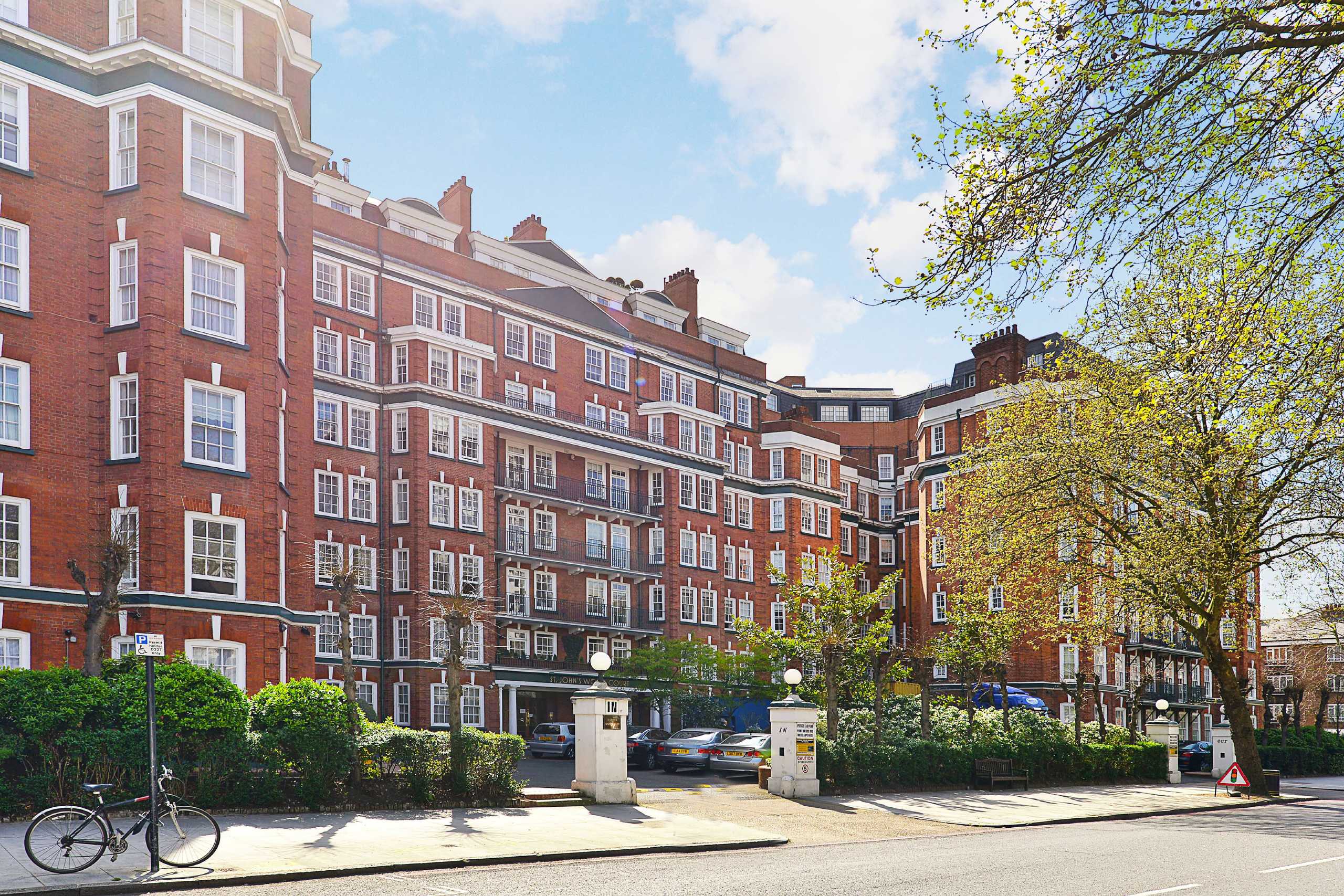 Flat St John's Wood Road in City of Westminster