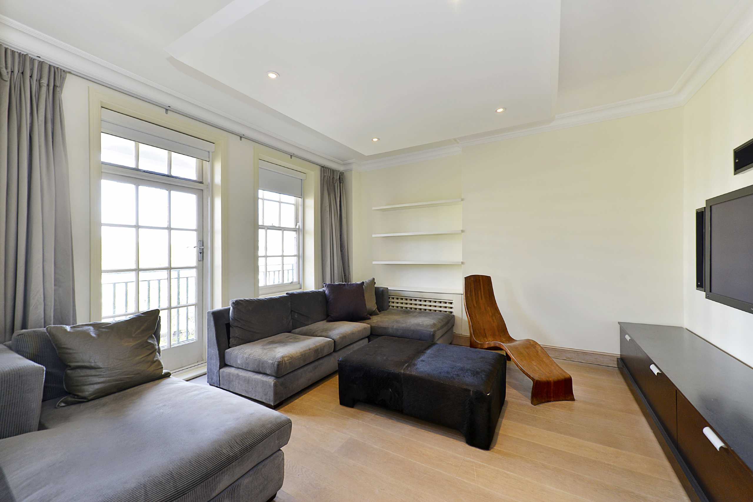 Flat St John's Wood Road in City of Westminster