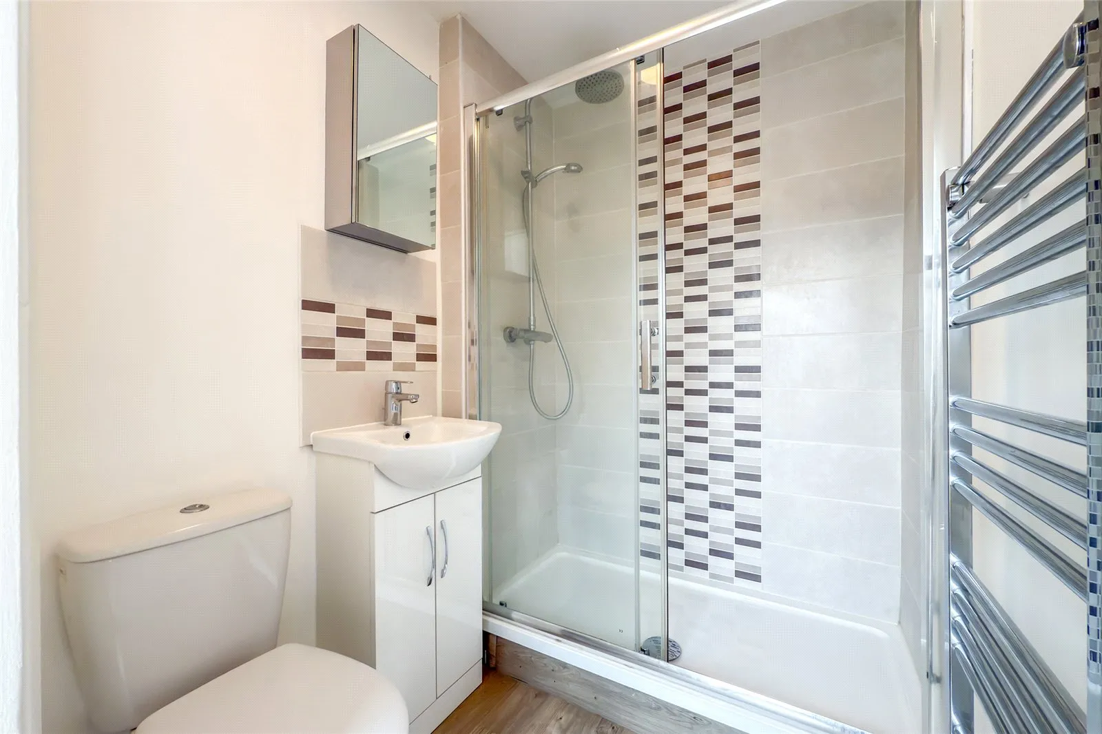 Flat Hatfield Road in St Albans