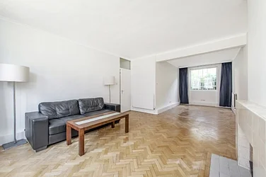 Flat Eamont Street in City of Westminster