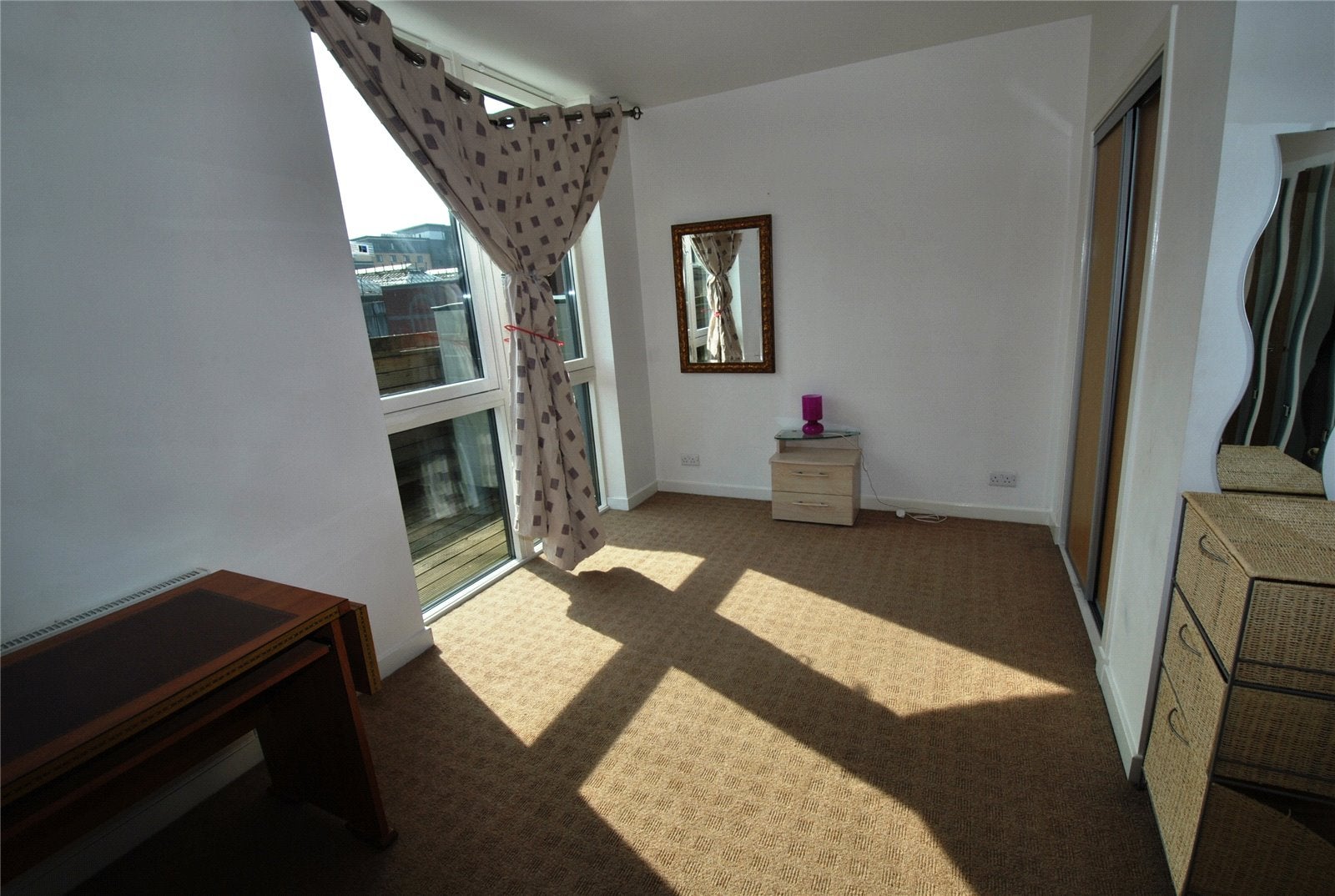 Flat Oswald Street in Glasgow