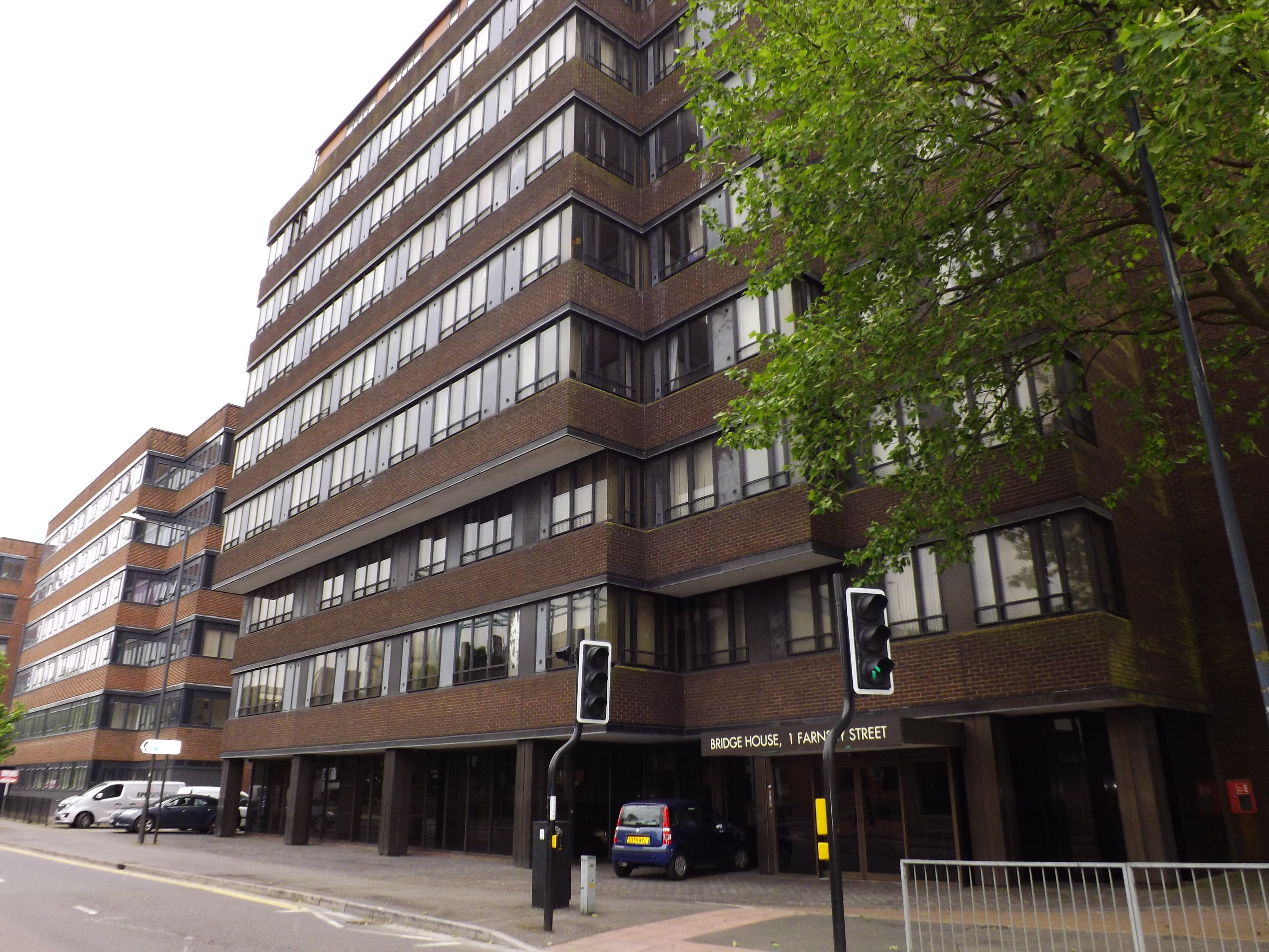 Flat Farnsby Street in Swindon