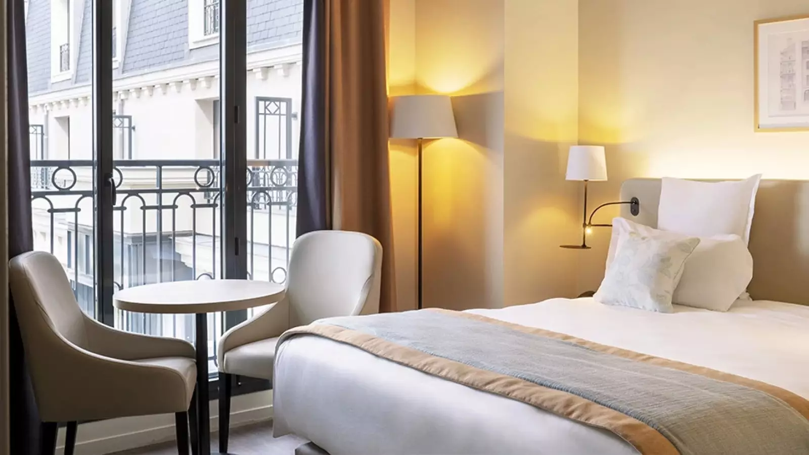Flat Place du Panorama in Clamart