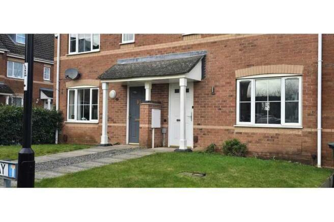 House Rodyard Way in Coventry