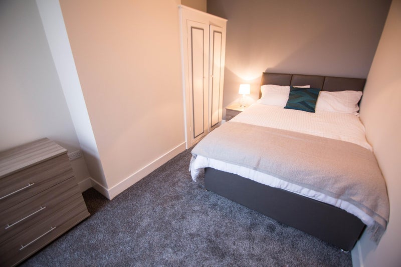 Room Sheals Crescent in Maidstone