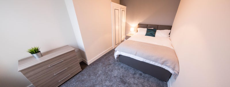 Room Sheals Crescent in Maidstone