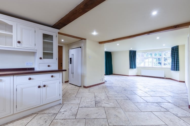 House Horseshoes Close in Vale of White Horse