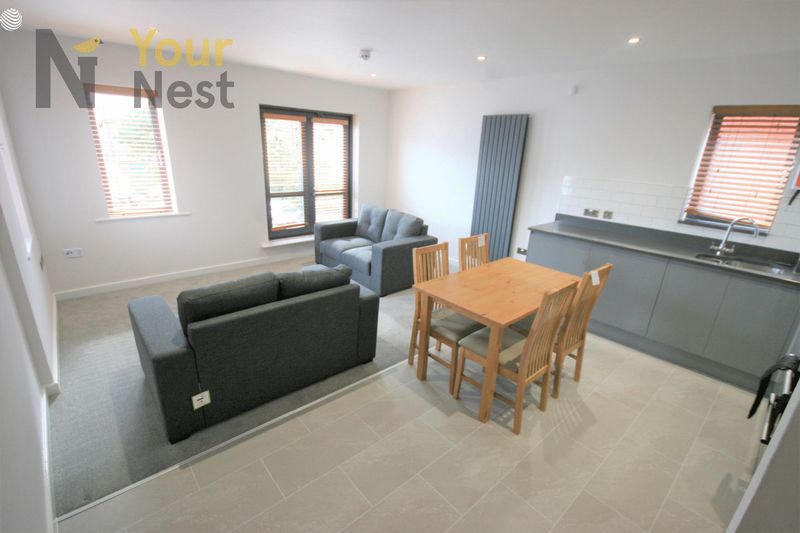 Flat Ash Road in Leeds