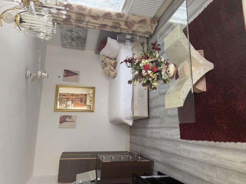 Room Morrison Road in Greater London