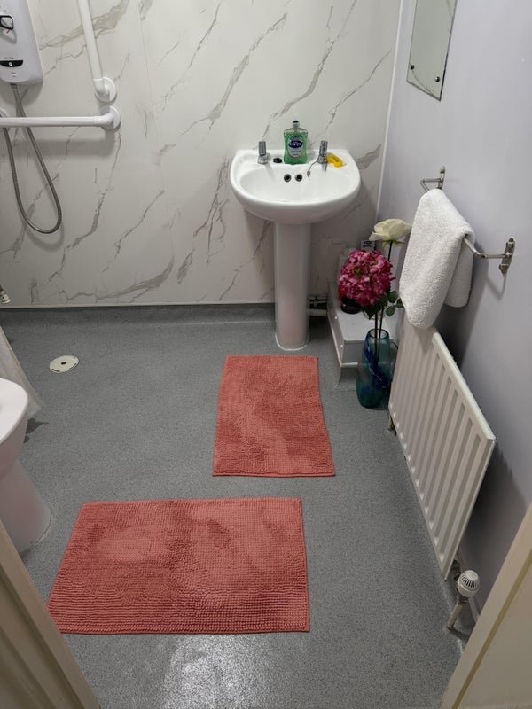 Room Morrison Road in Greater London