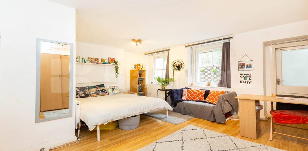 Room Parkway in Greater London