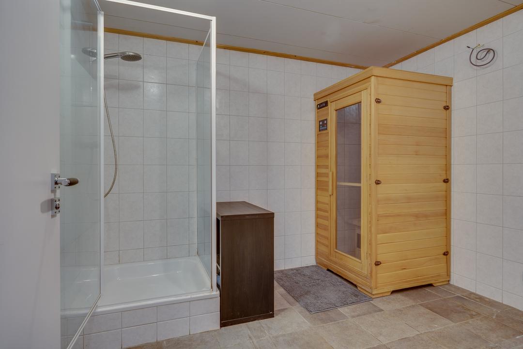 Tussenwoning te koop: Gironde 7, Leusden