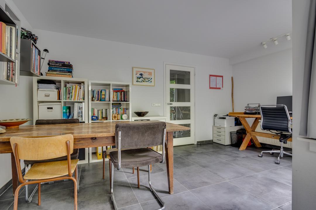 Tussenwoning te koop: Gironde 7, Leusden