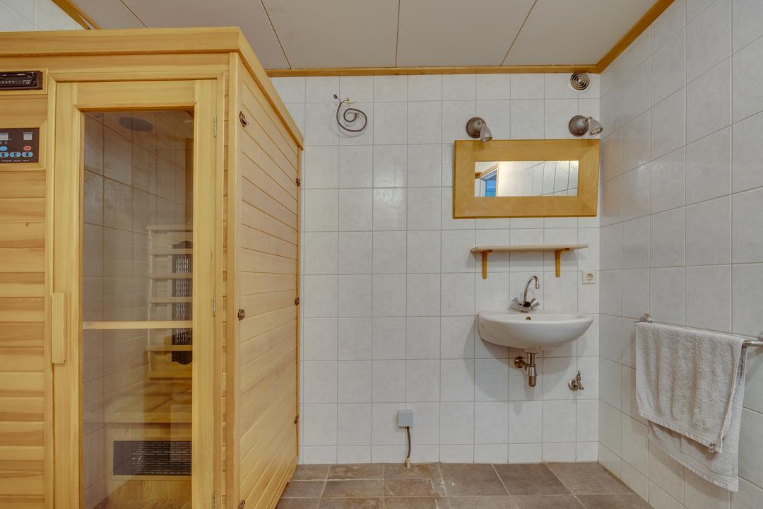 Tussenwoning te koop: Gironde 7, Leusden
