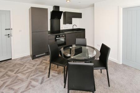 Flat Bramcote Lane in Broxtowe