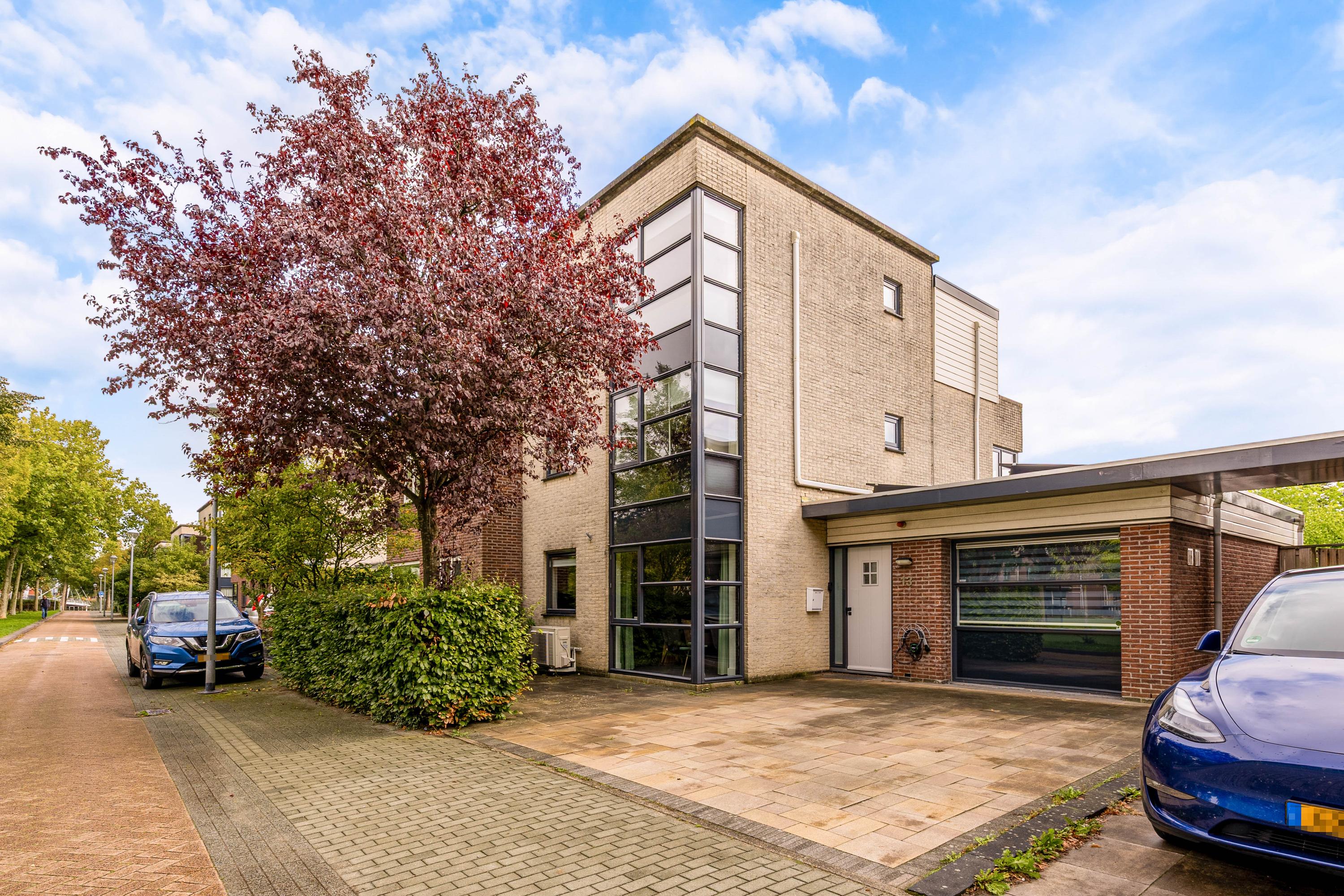 Huis Ilperveld 13 in Nieuw-Vennep