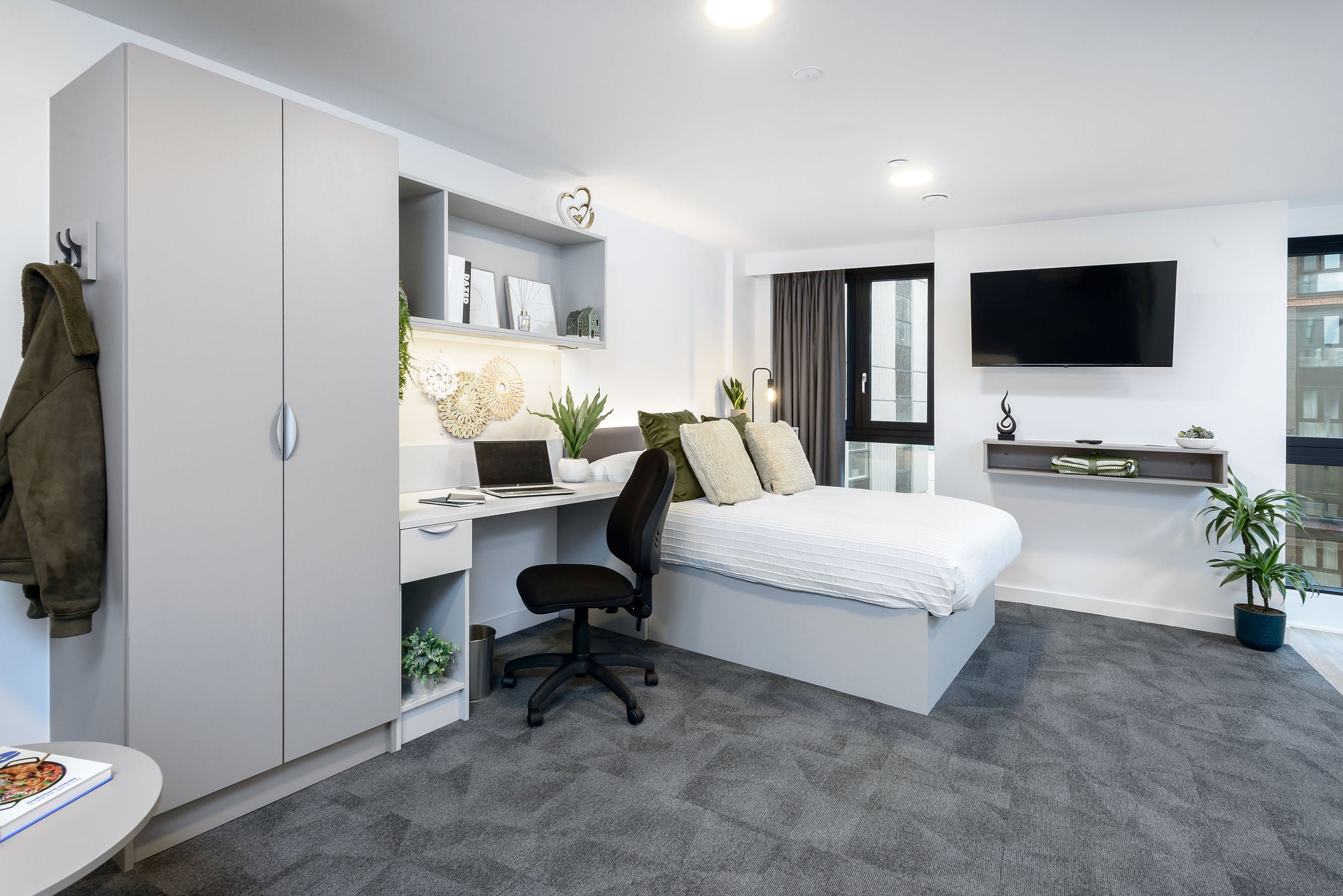 Room Cowan Street in Nottingham