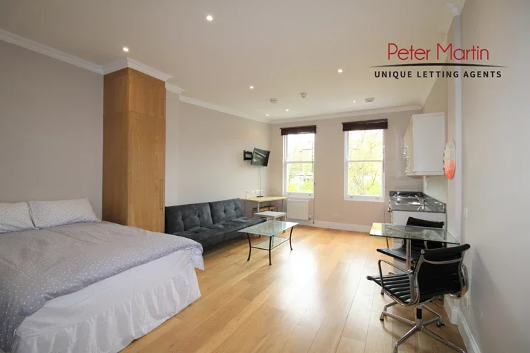 Flat Portsdown Mews in Greater London