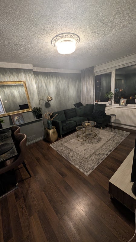 Room Challice Way in Greater London