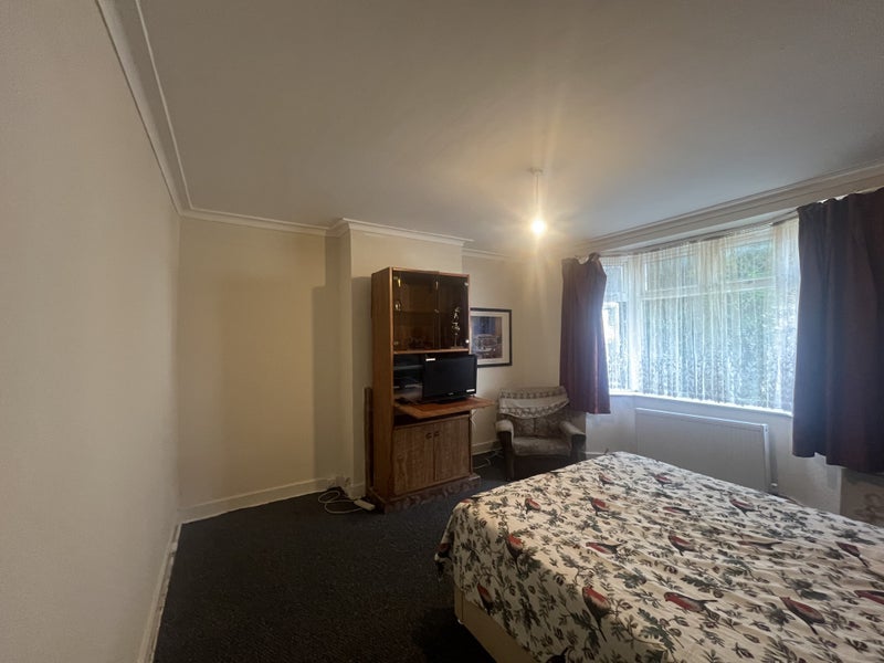 Room St. James Gardens in Greater London