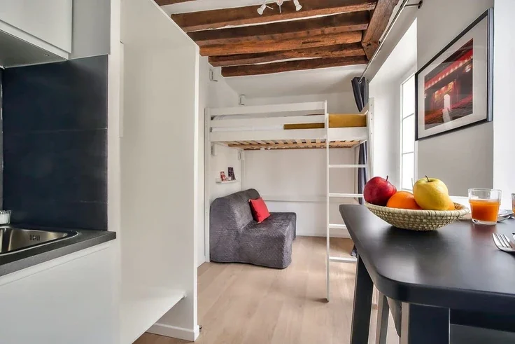 Flat Rue de l'Échiquier in Paris