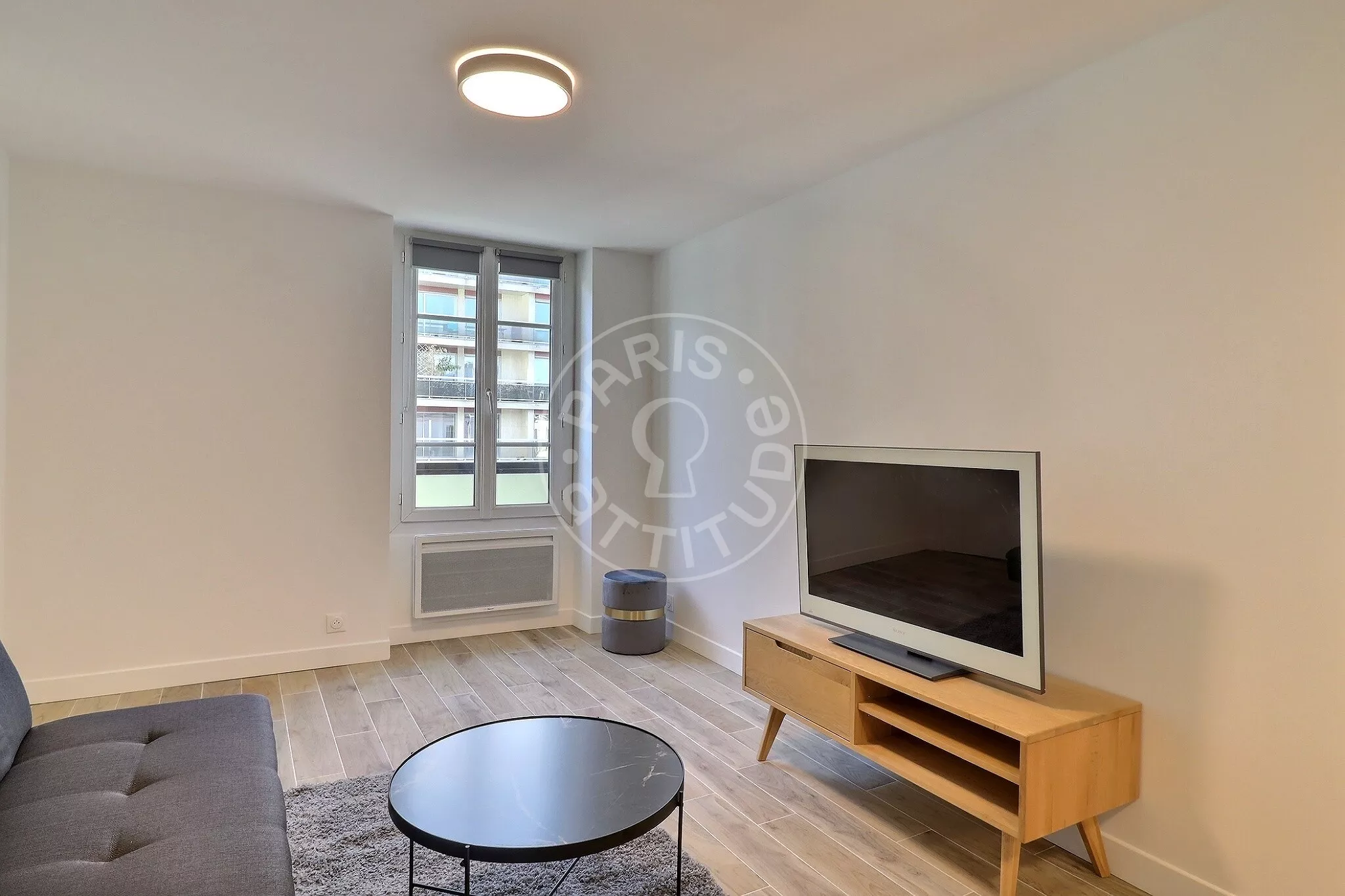 Flat Rue de Sèvres in Paris