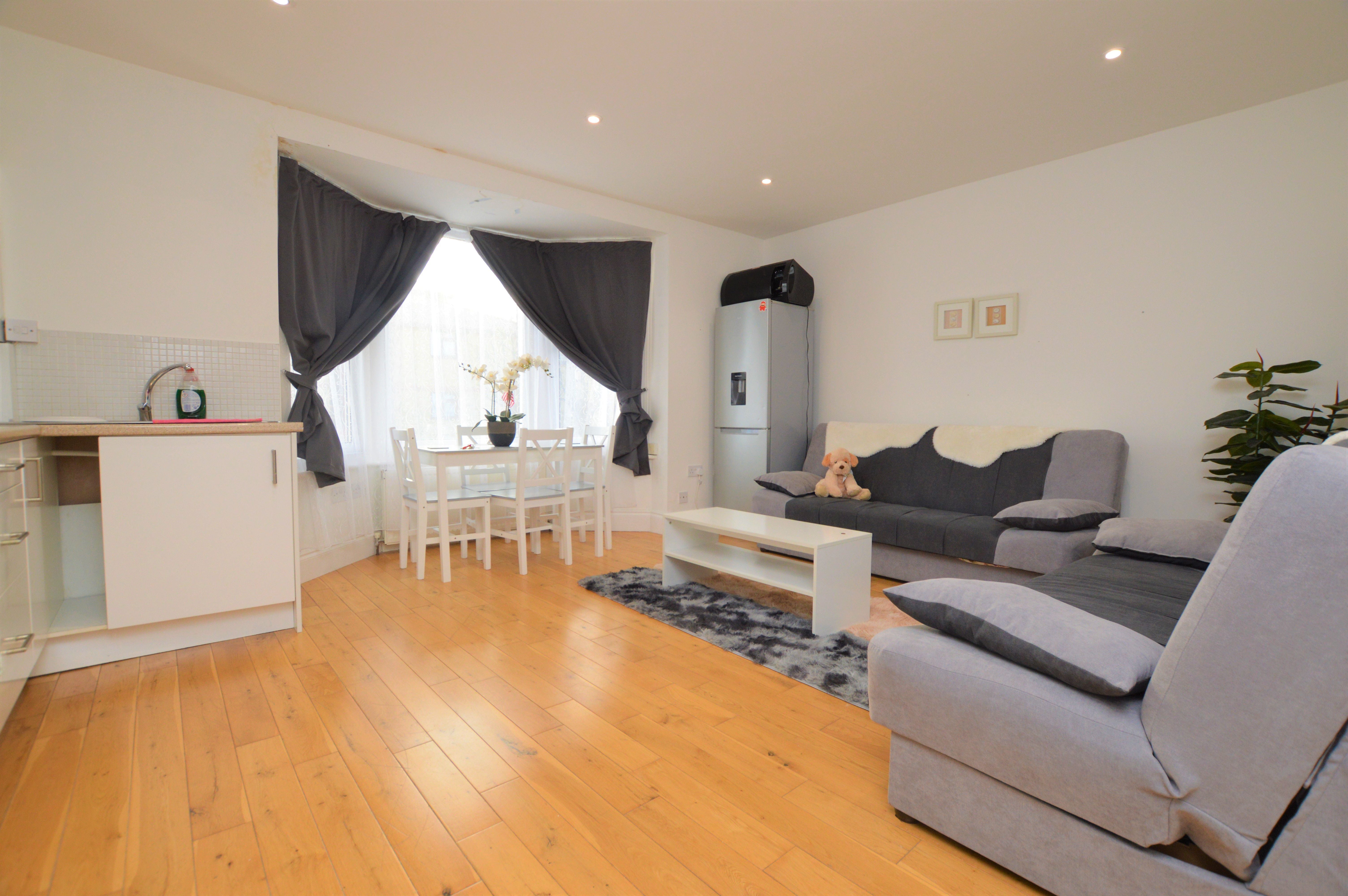 Flat Wyndham Avenue in Thanet